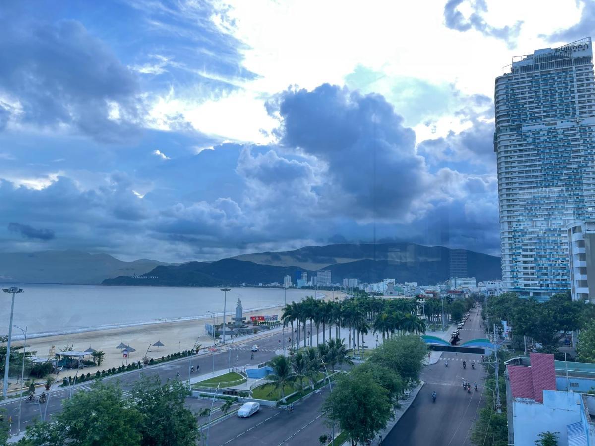 Y Linh Hotel Quy Nhon Buitenkant foto
